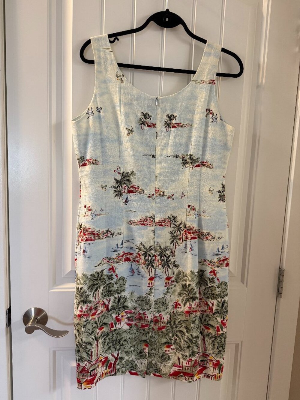 Dress - Picture 2 of 5